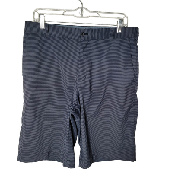 Nike Golf Tour Performance Dri Fit Mens Size 32 Shorts Stretch Gray striped - Picture 1 of 7